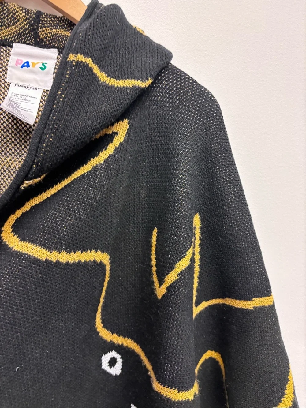 Ppaayyss Feline Knitted Hooded Poncho